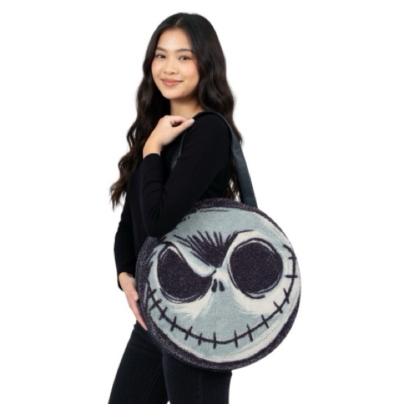 Loungefly Disney Jack Skellington Huge Figural Sherpa Tote Bag - NWT - Picture 4 of 4